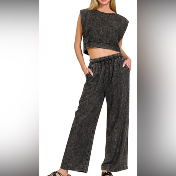 Pants - Zenana Stylish Black Wide-Leg Two Piece Set